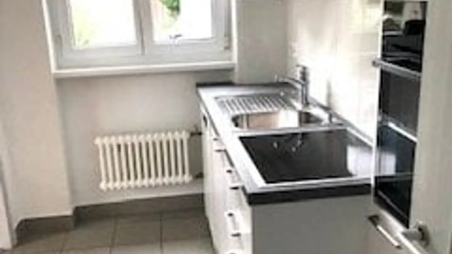 Appartamento in affitto - Via San Pietro Pambio 9, 6900 Paradiso