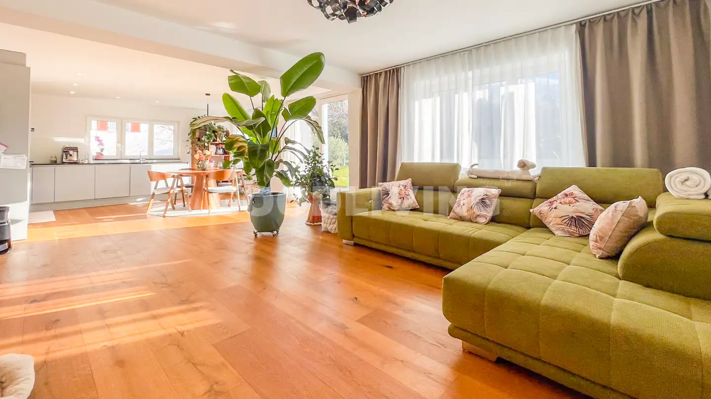 Semi-detached house for sale - 4663 Aarburg