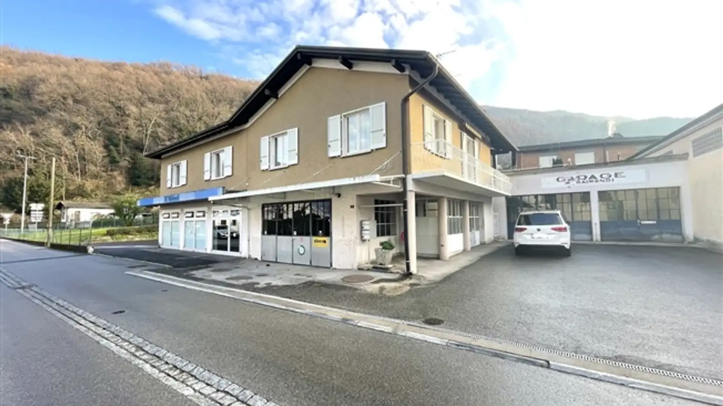 Single house for sale - Lungolago Pietro Roncaioli, 6827 Brusino Arsizio