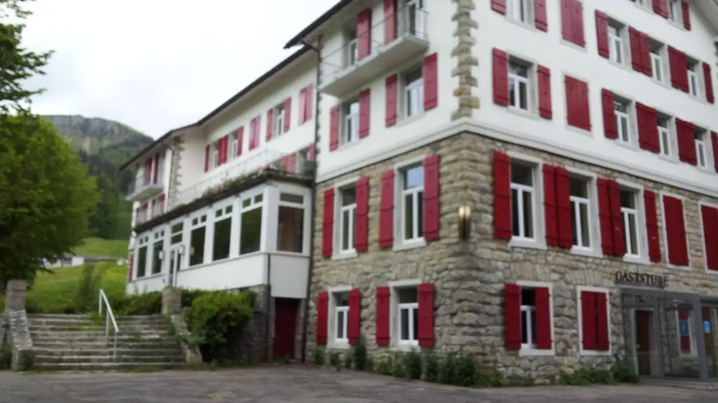 Residential building for sale - 4524 Oberbalmberg