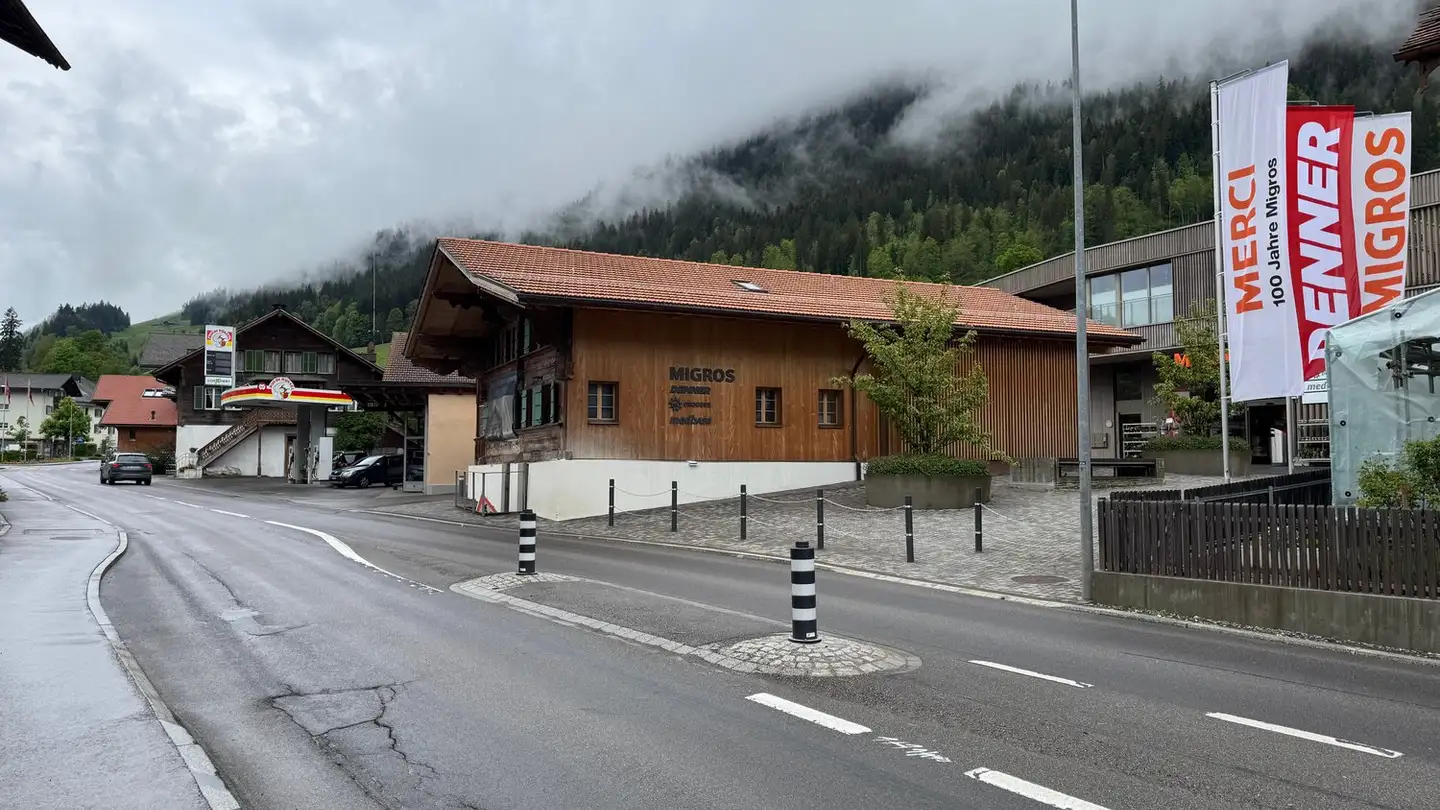 Spazio ufficio in affitto - Thunstrasse 17, 3770 Zweisimmen - Photo 2