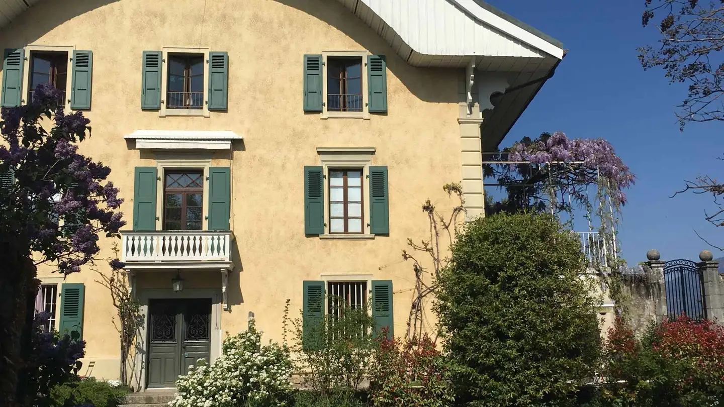 Apartment for rent - 1243 Presinge