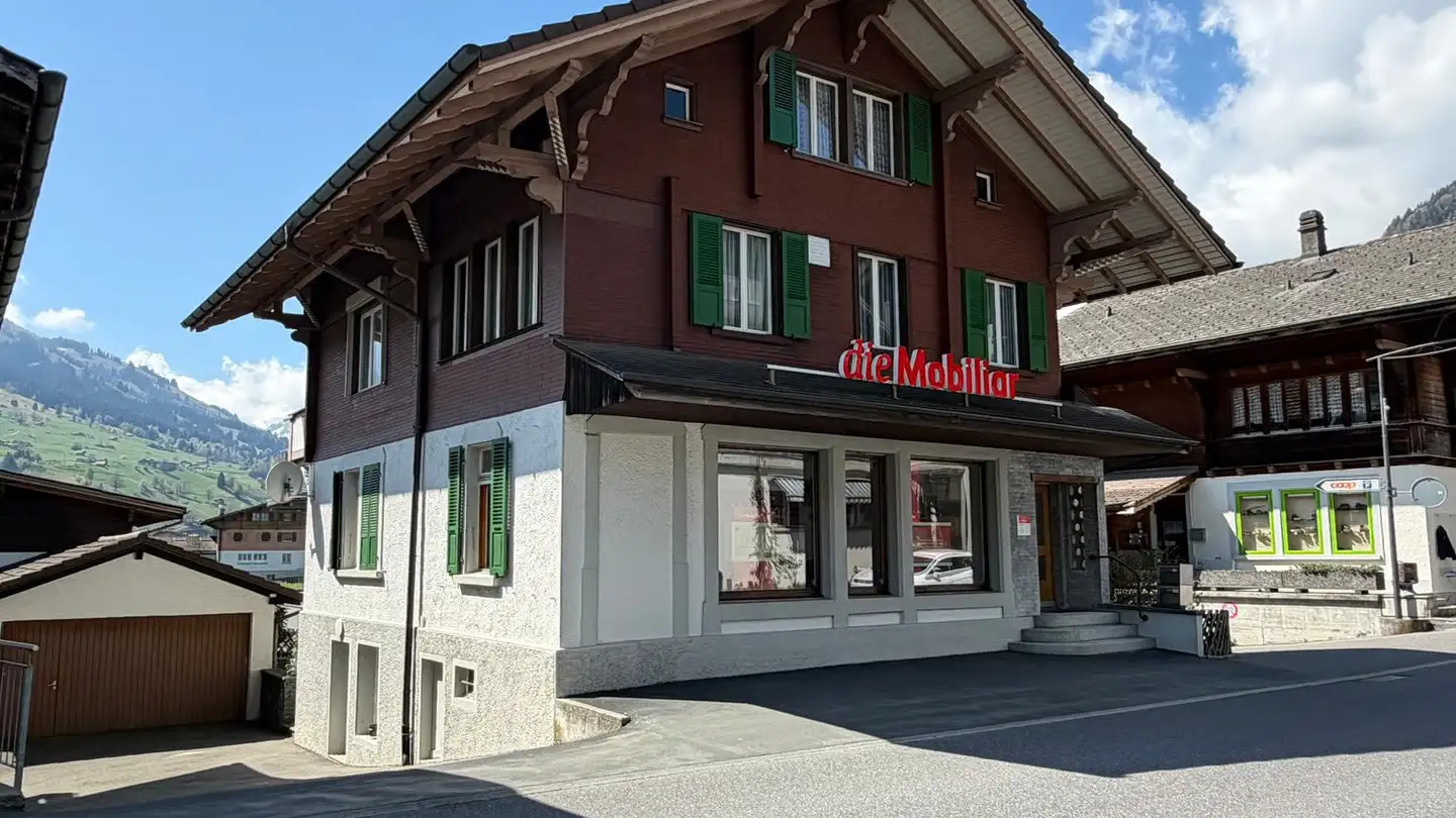 Edificio ad uso misto in vendita - Bahnhofstrasse 6, 3713 Reichenbach im Kandertal