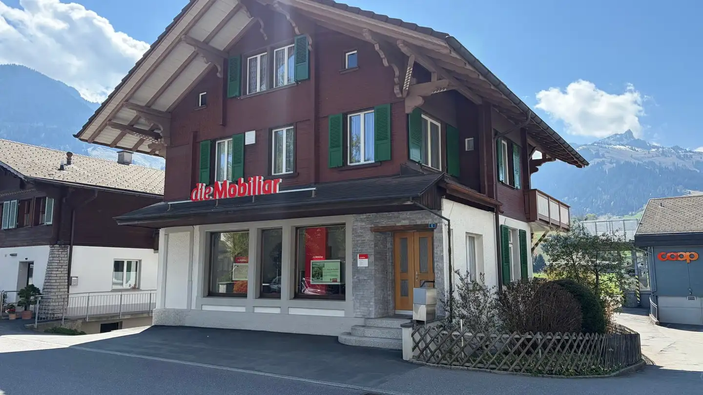 Edificio ad uso misto in vendita - Bahnhofstrasse 6, 3713 Reichenbach im Kandertal - Foto 4