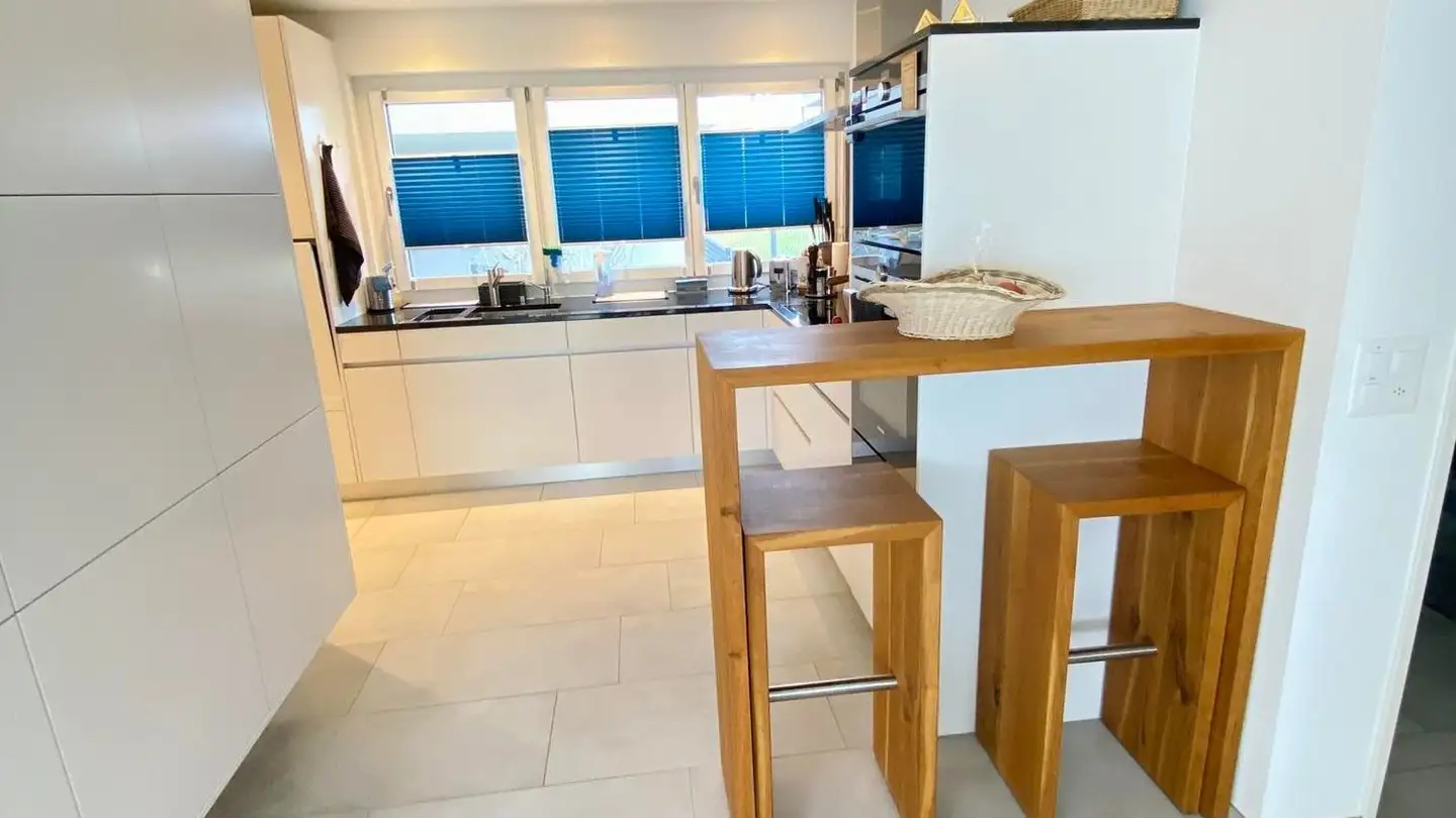 Appartement en terrasse à louer - Zürichstrasse 54a, 8340 Hinwil - Photo 3