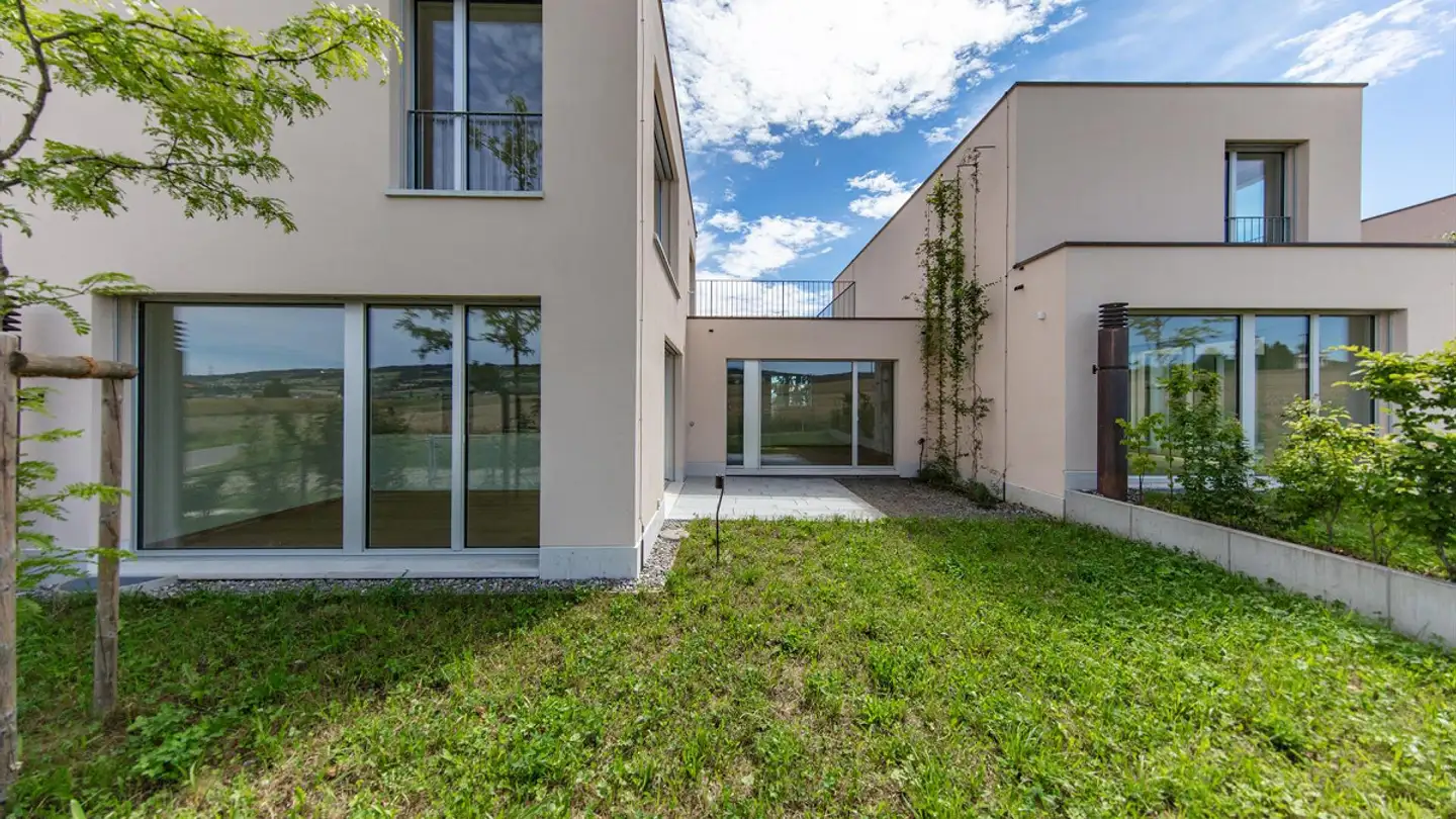 Single house for sale - 5643 Sins