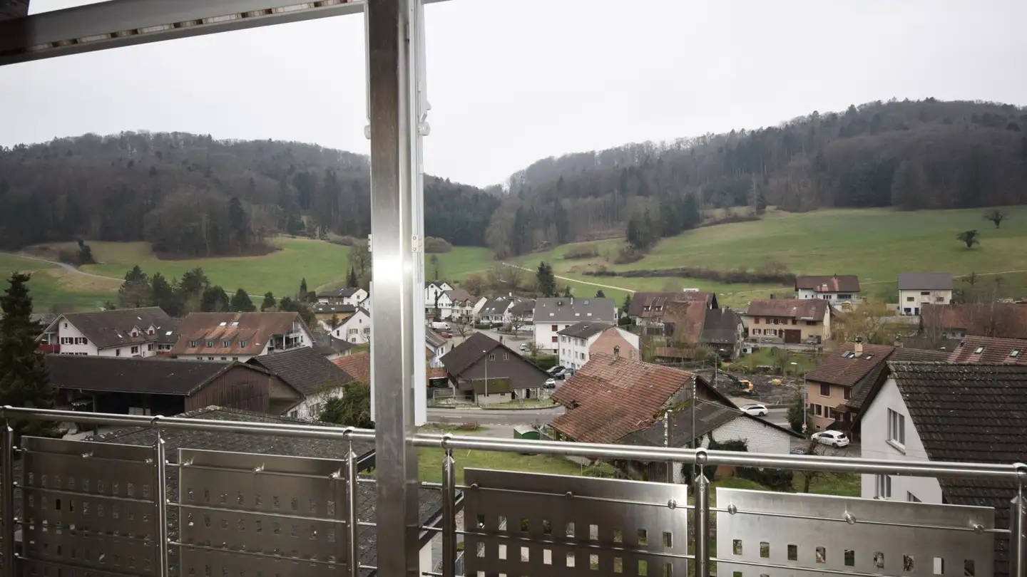 Attique à louer - Grundgasse, 4324 Obermumpf - Photo 2