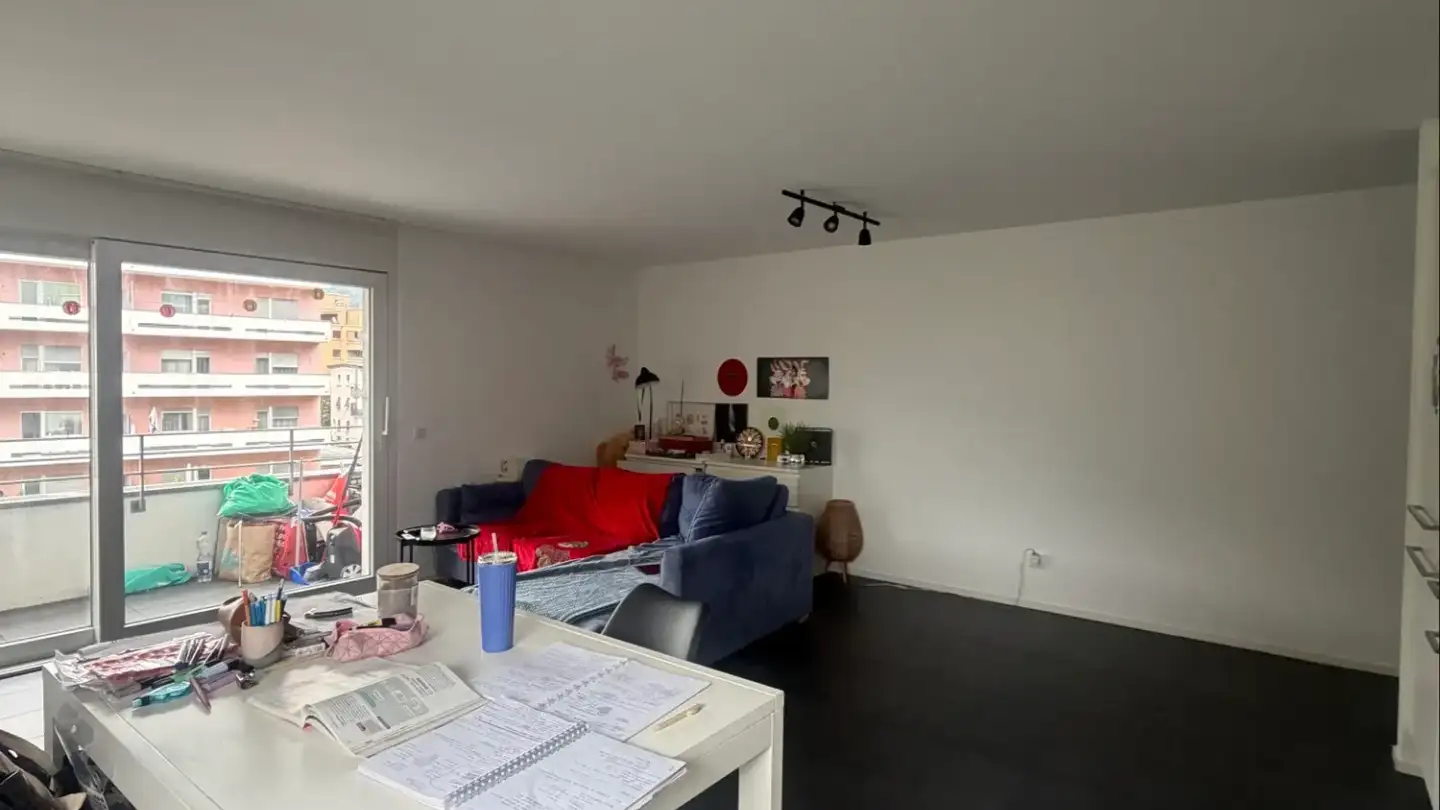 Wohnung mieten - Viale C. Olgiati 12, 6512 Giubiasco - Foto 2