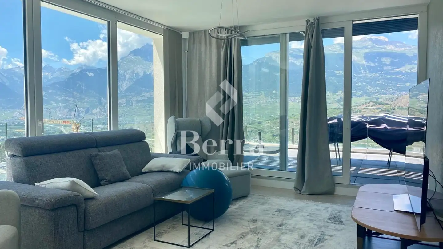 Apartment for rent - 1991 Pravidondaz (Salins)