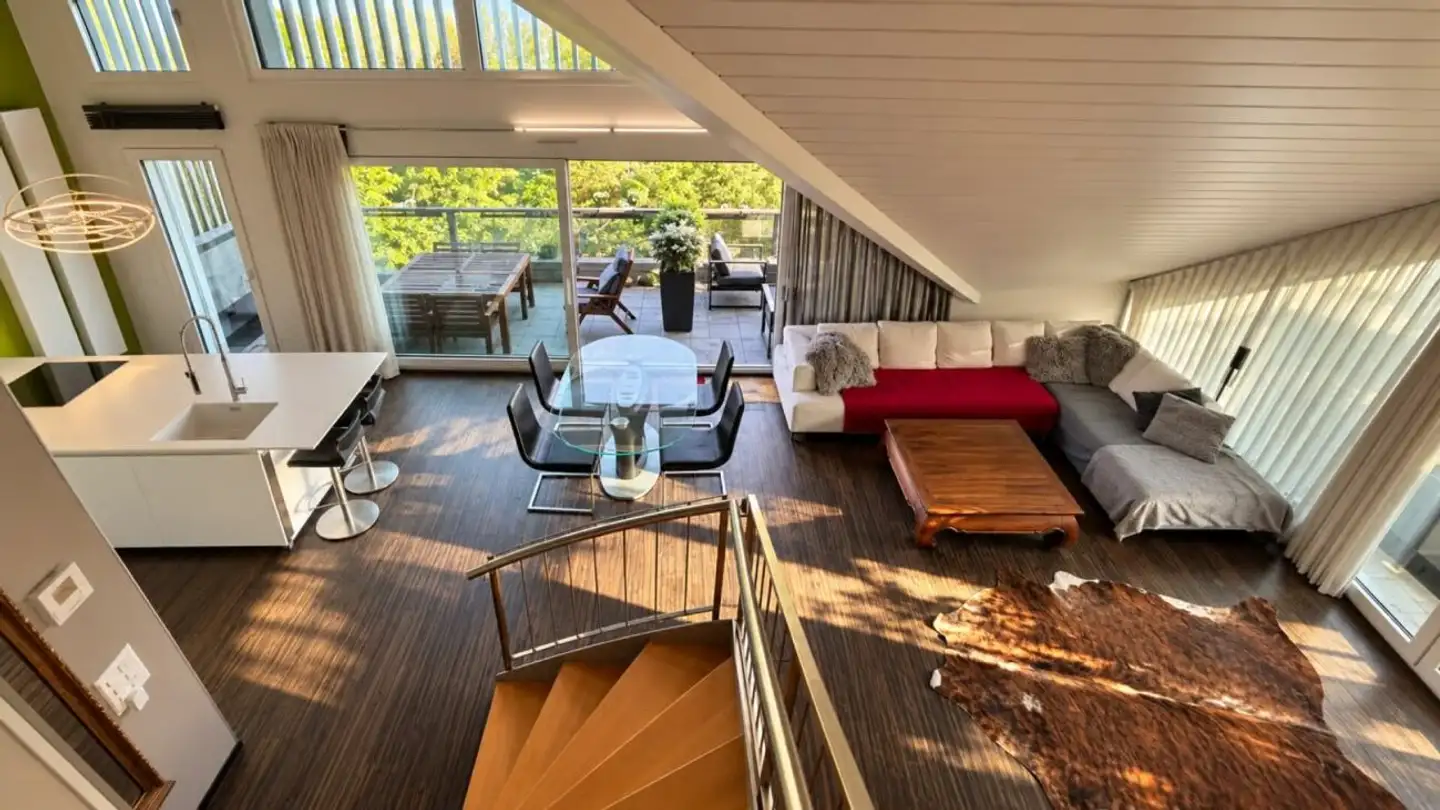 Attique à vendre - 1295 Mies
