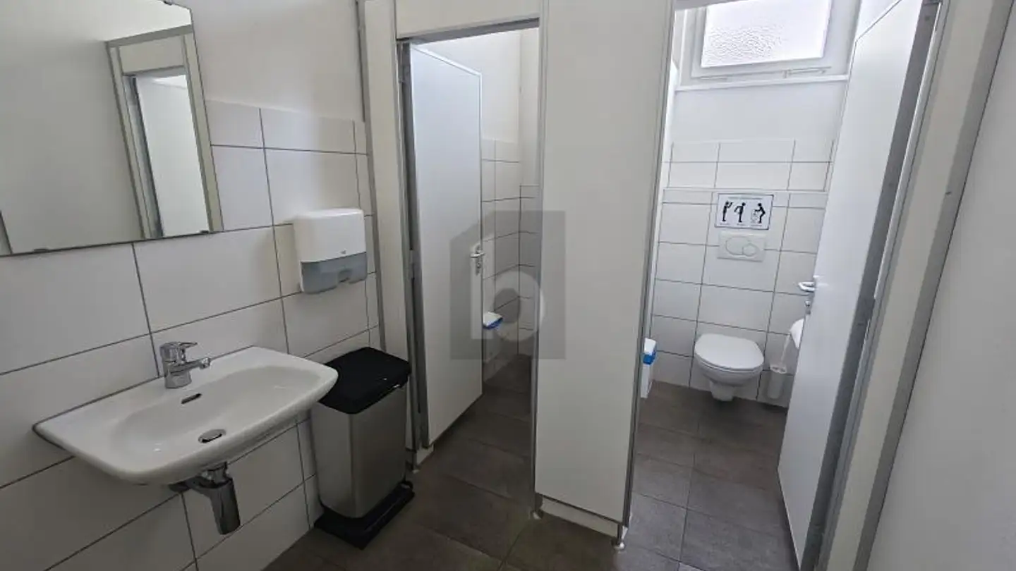 Proprietà industriale in affitto - 5610 Wohlen AG - Photo 3