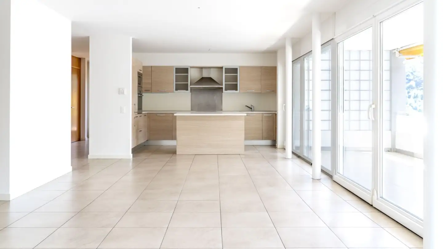 Apartment for rent - Via Industrie 20, 6930 Bedano - Photo 2