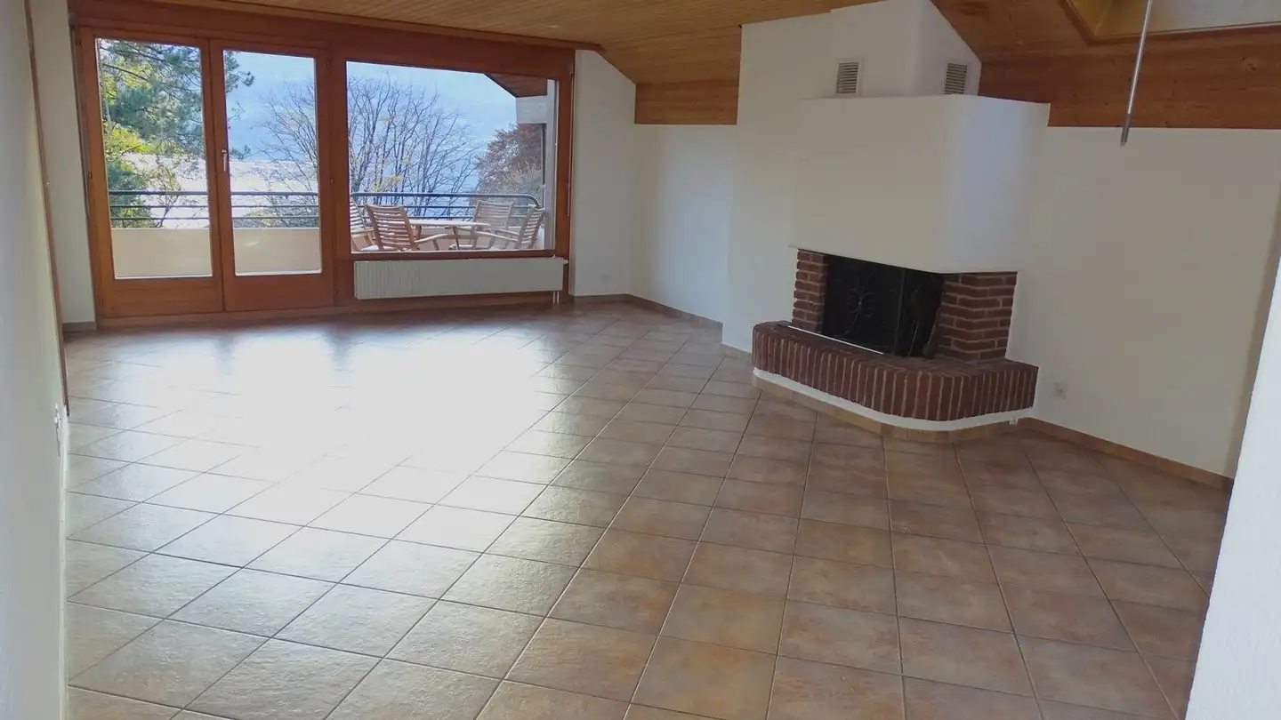 Appartement à louer - Seestrasse 311, 3658 Merligen