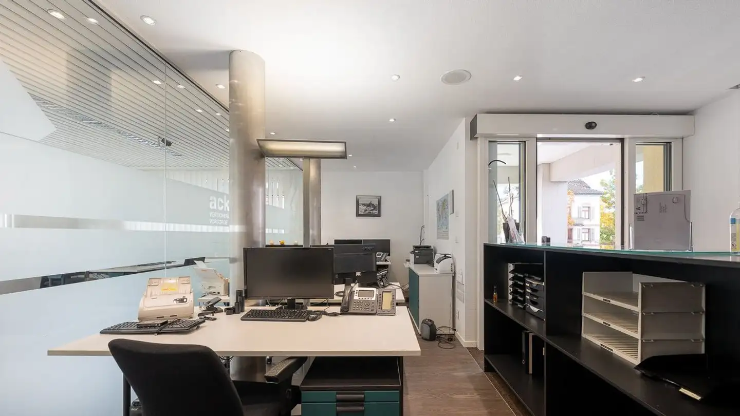 Commercial à louer - Henauerstrasse 7, 9244 Niederuzwil - Photo 2