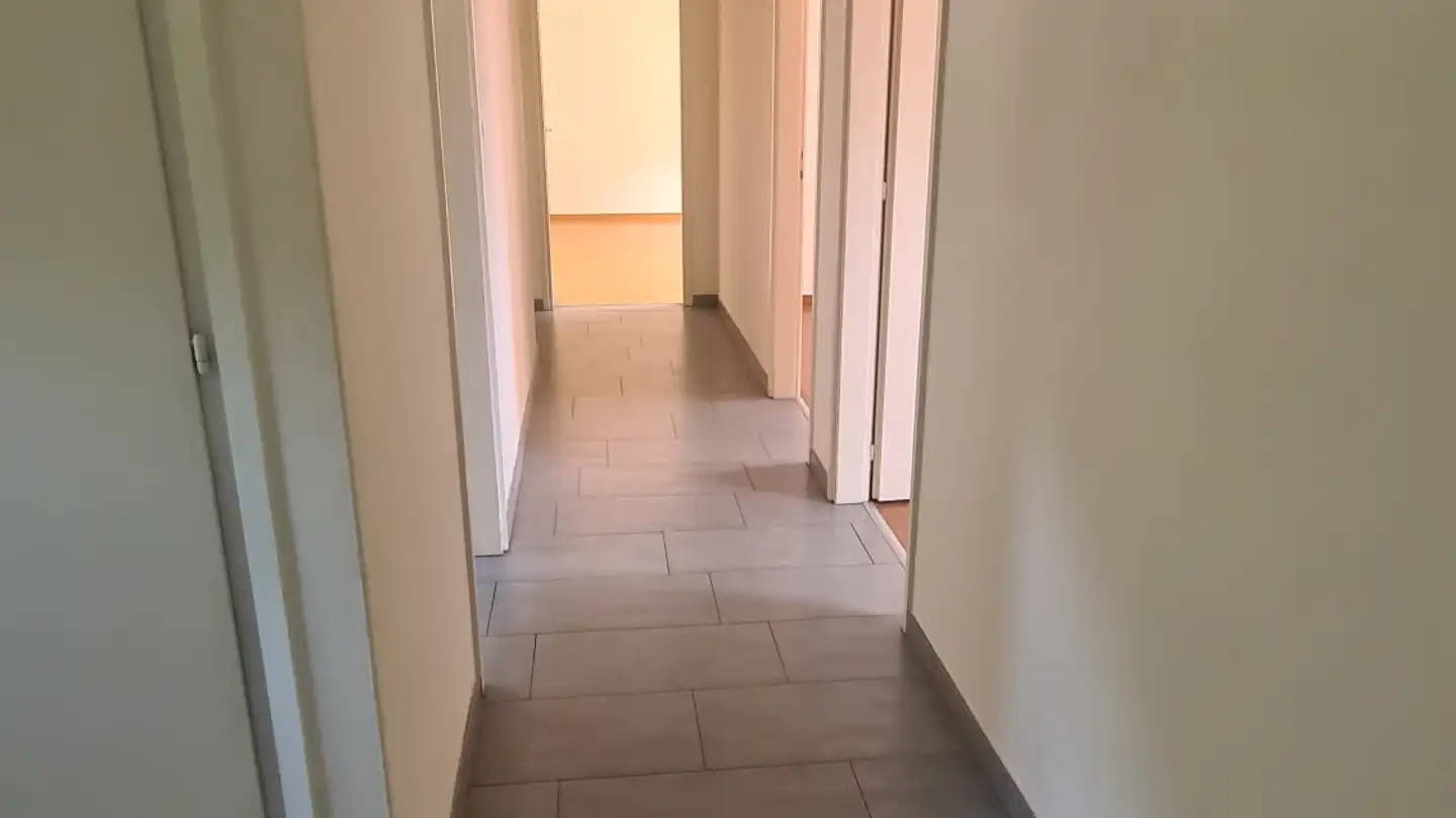 Appartamento in affitto - Via Della Chiesa 6, 6532 Castione - Foto 4