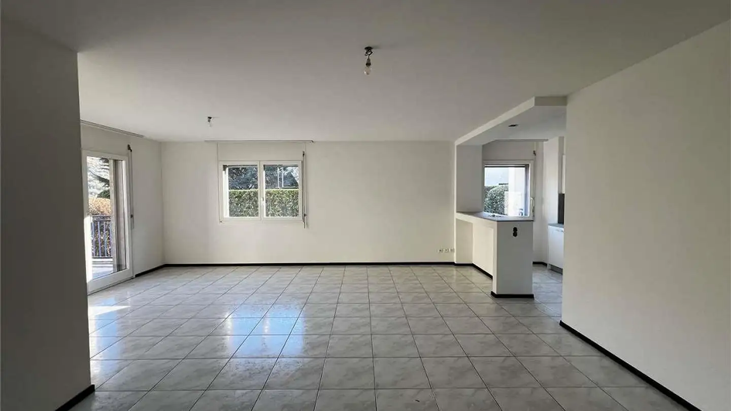 Appartamento in affitto - Via Croglio 28, 6802 Rivera - Photo 2