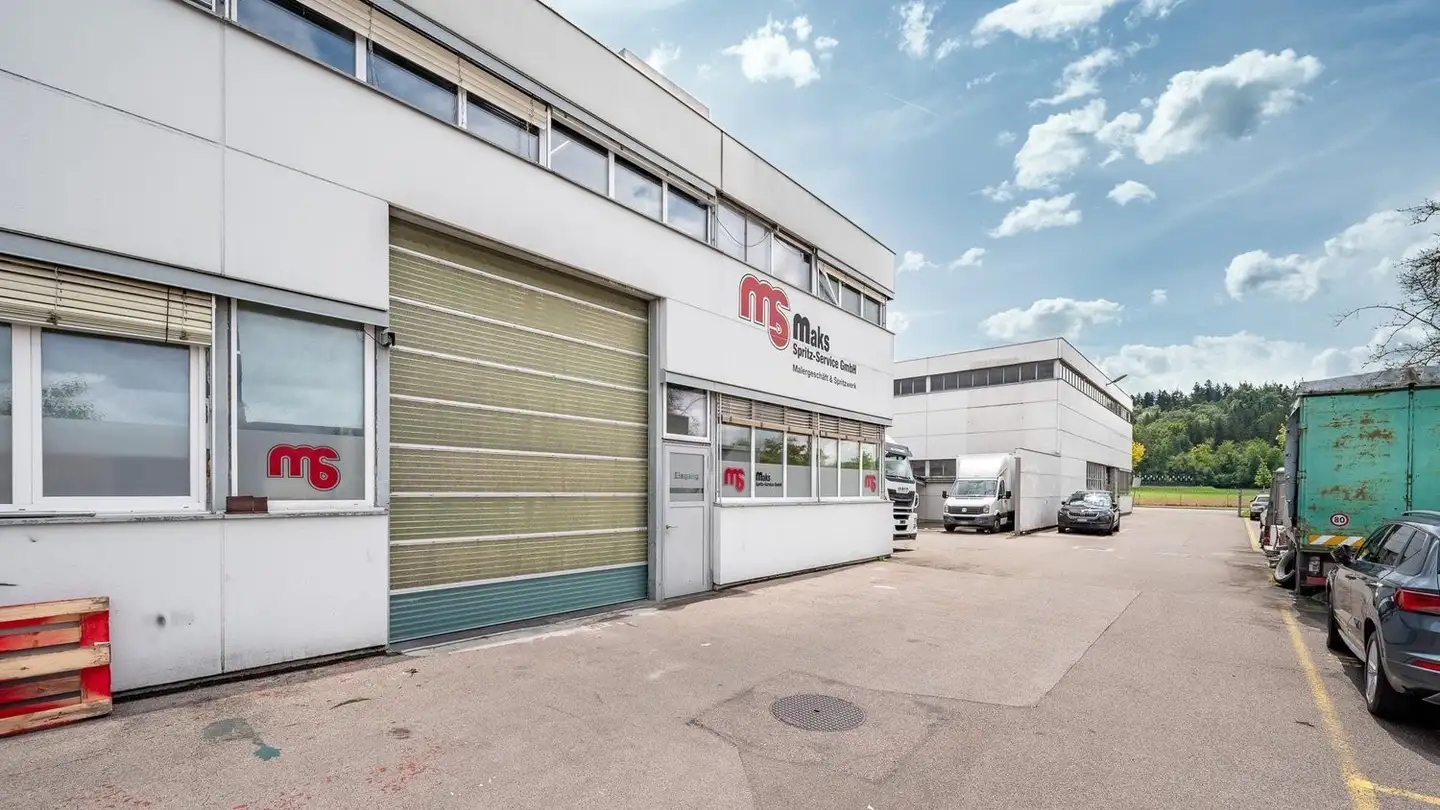Commercial à louer - Ohrbühlstrasse 25, 8409 Winterthur