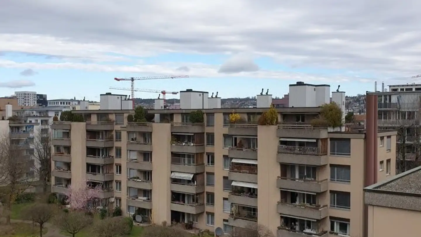 Tiefgaragenstellplatz mieten - Dennlerstrasse 14, 8048 Zürich