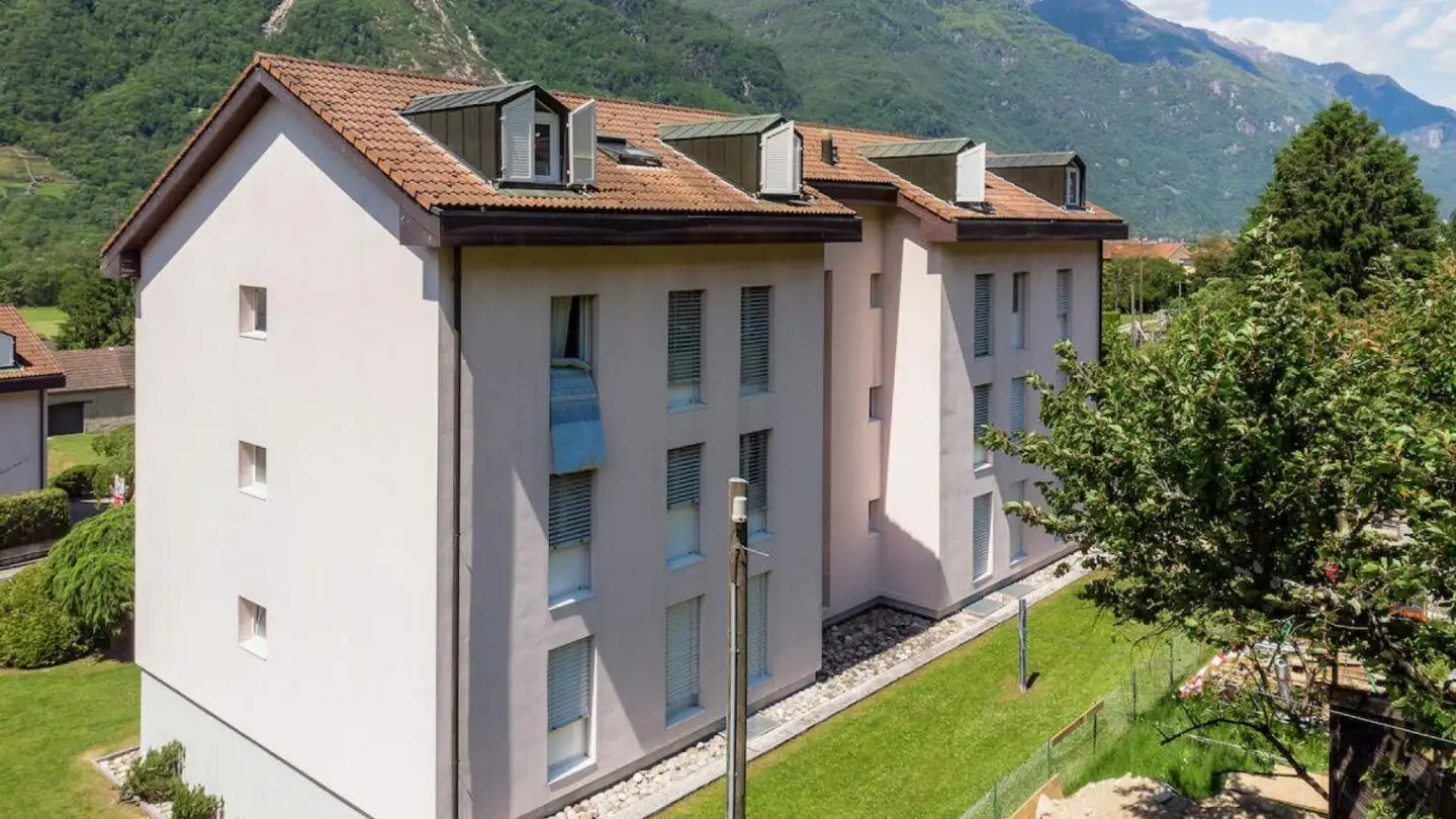 Appartamento in affitto - Ai Brascéi, 6702 Claro - Photo 4