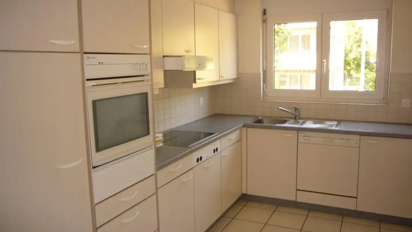 Wohnung mieten - Rothmattweg 3, 4852 Rothrist - Foto 2