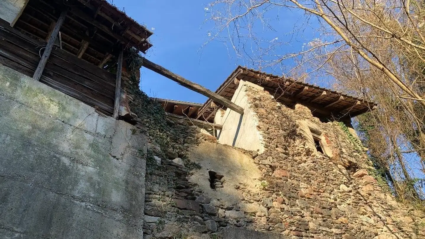 Casa singola in vendita - Via Monteggio, 6998 Monteggio