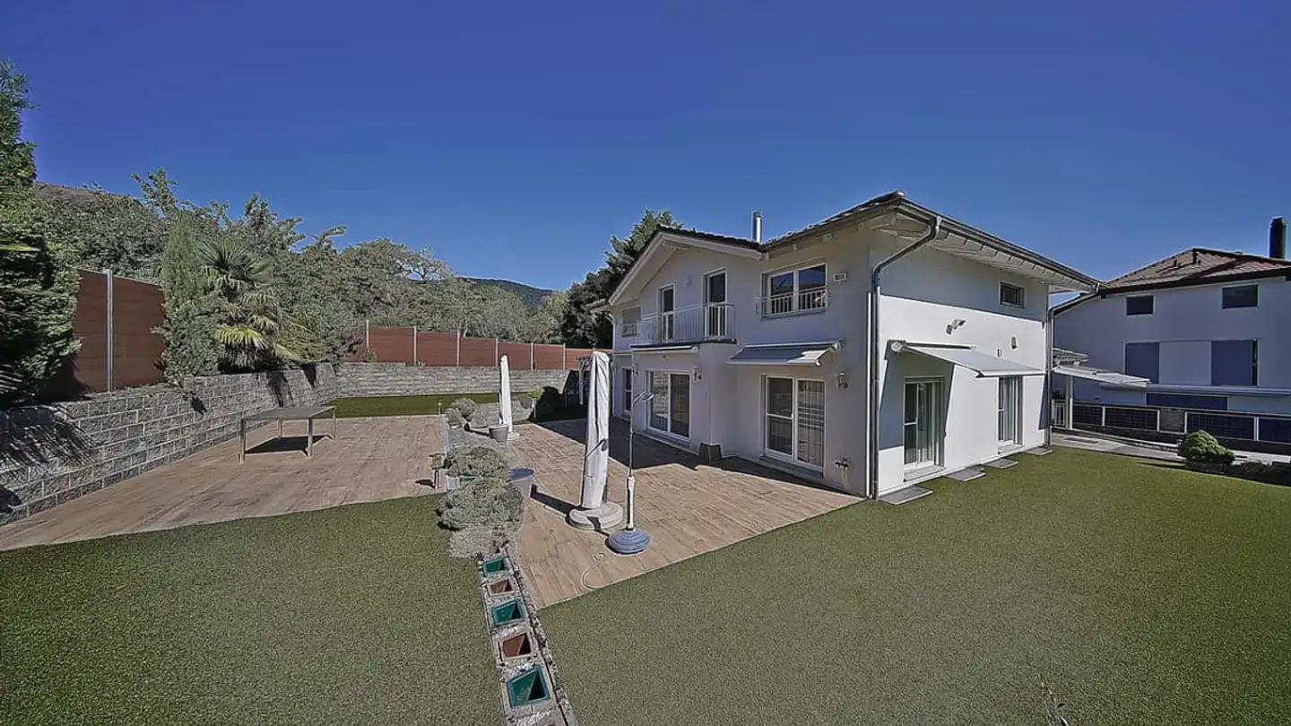 Villa for sale - 1278 La Rippe
