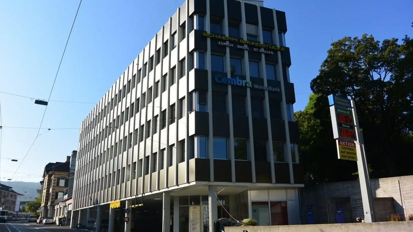 Commercial à louer - Schaffhauserstrasse 315, 8050 Zürich