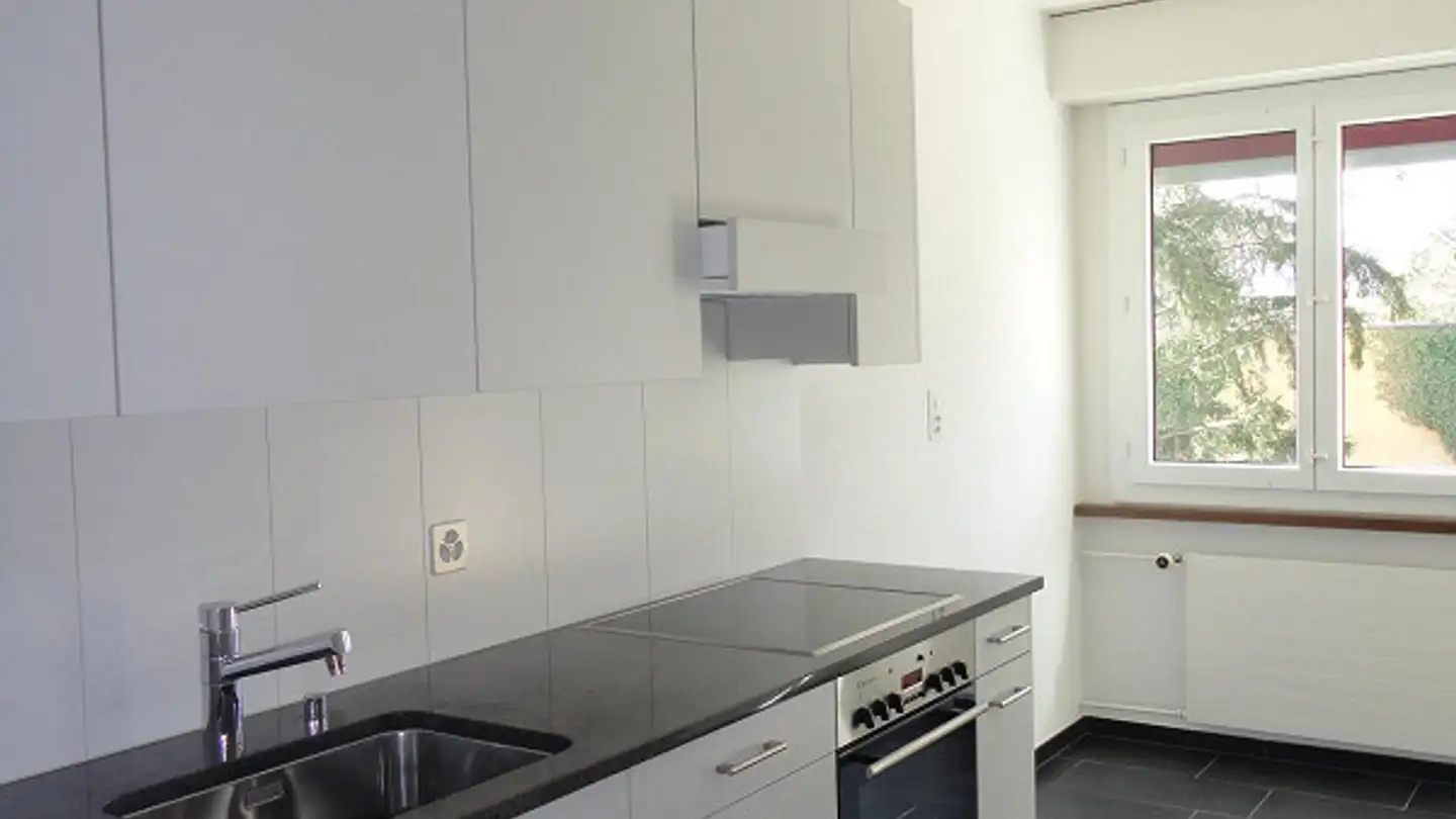 Wohnung mieten - Dorfstrasse 15, 8102 Oberengstringen - Foto 2