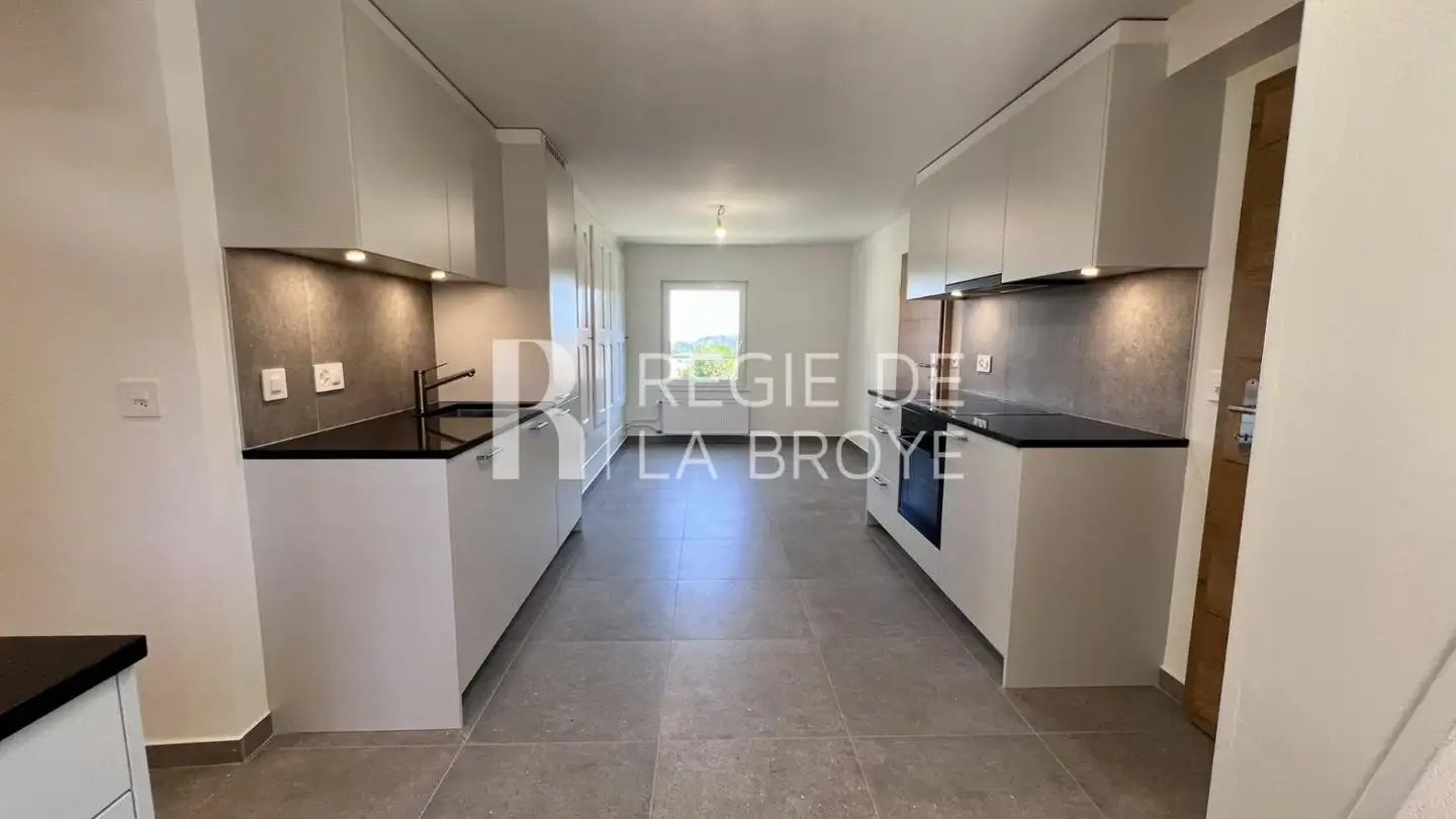 Appartement à louer - Via San Gottardo, 6828 Balerna