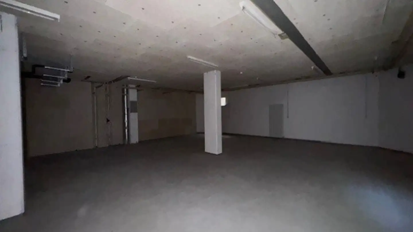 Storage space for rent - Avenue Charles Ferdinand Ramuz 43, 1009 Pully