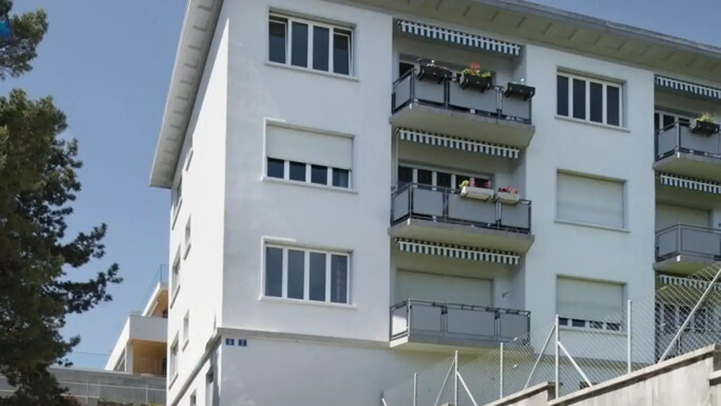 Place de parking extérieure à louer - Chemin Des Platanes, 1005 Lausanne