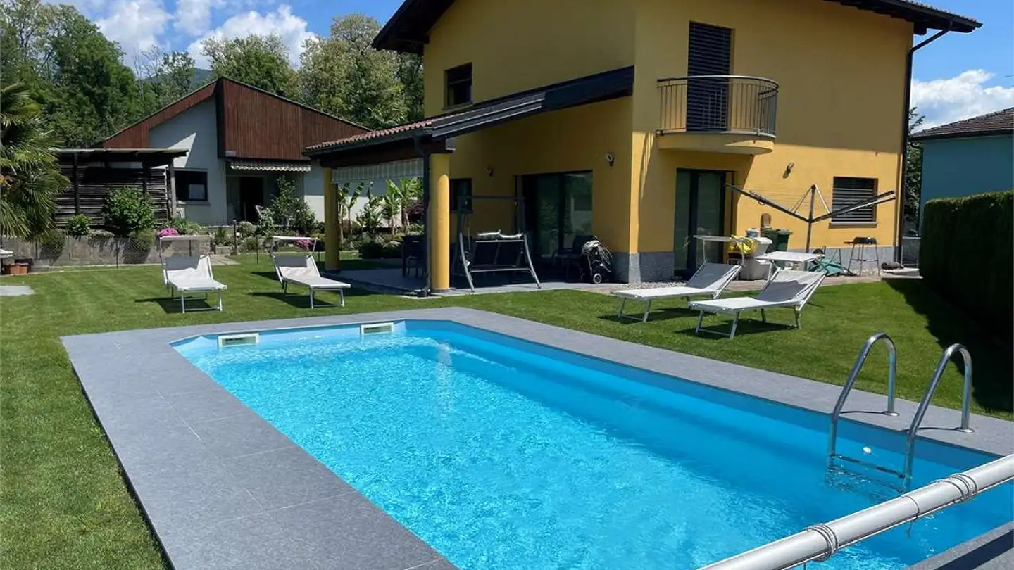 Villa for sale - 6852 Genestrerio
