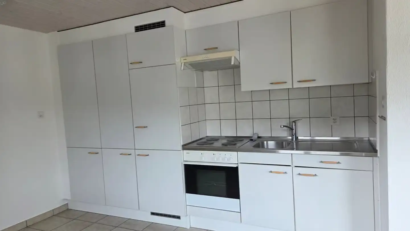 Apartment for rent - Rue Des Golats 12, 2740 Moutier - Photo 2
