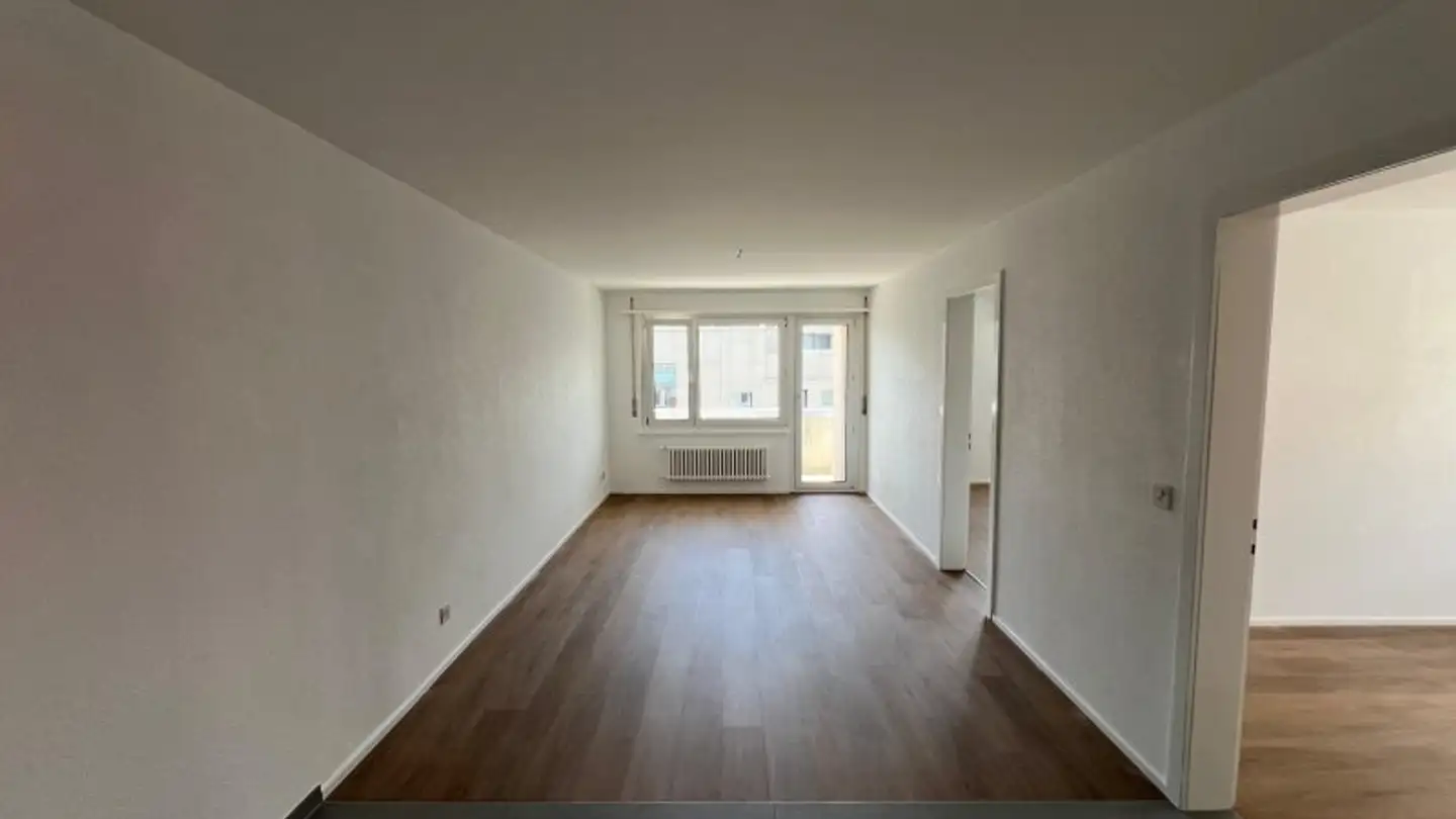 Appartamento in affitto - Rouges-Terres 33, 2068 Hauterive NE