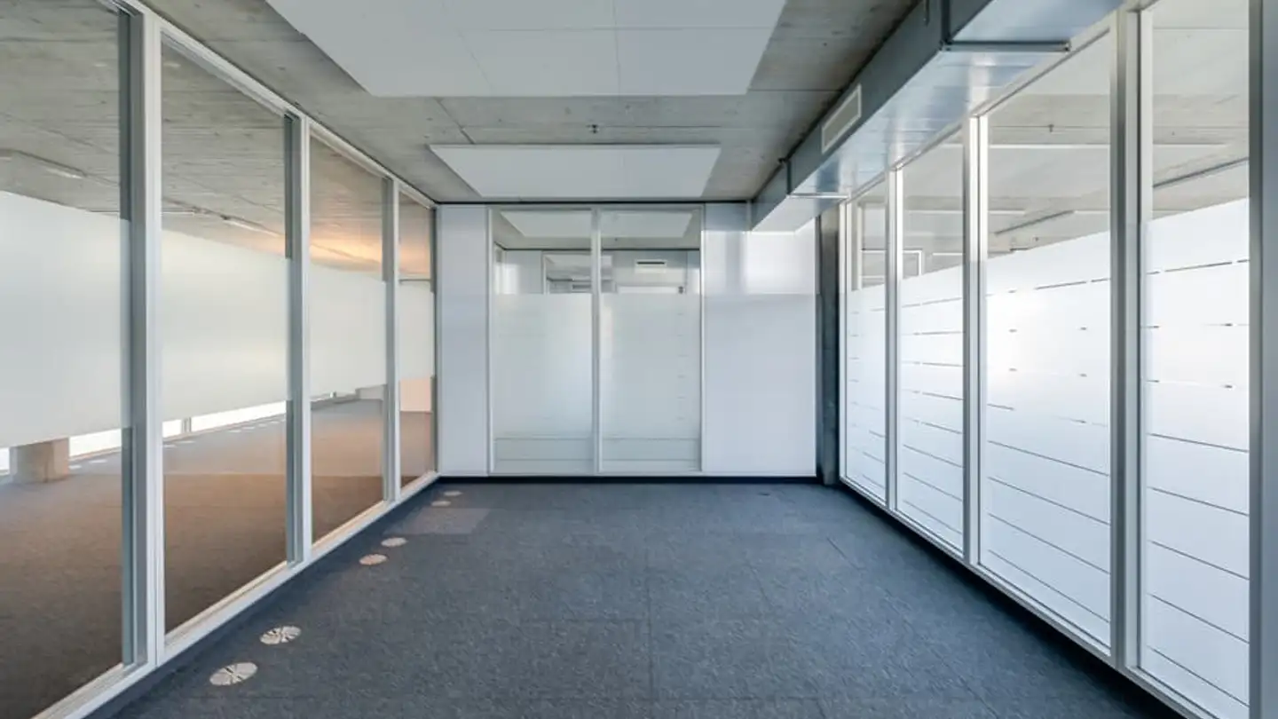 Commercial for rent - Robert-Walser-Platz 7, 2503 Biel/Bienne - Photo 4