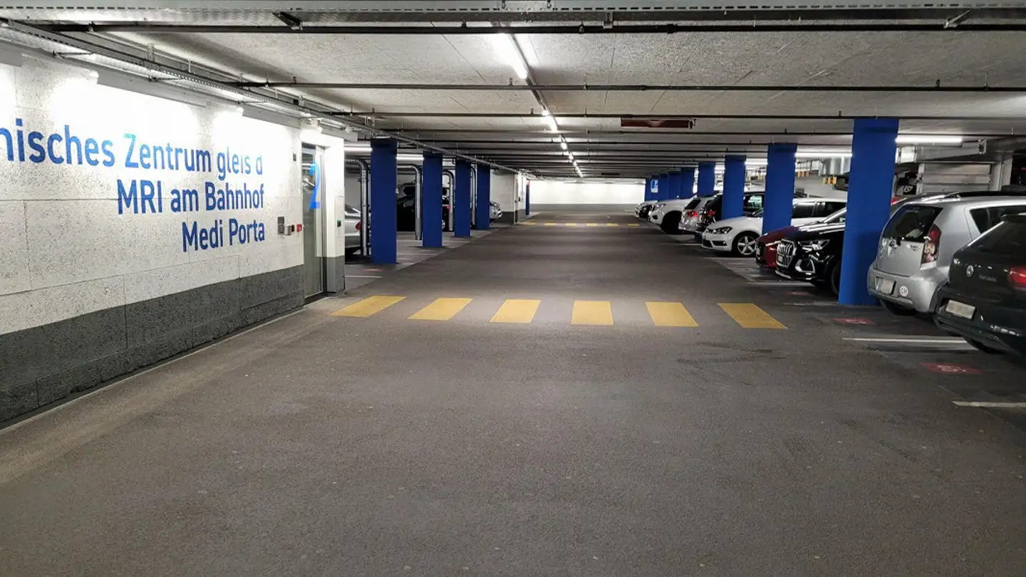 Outdoor parking space for rent - Gürtelstrasse 54, 7000 Chur - Photo 3