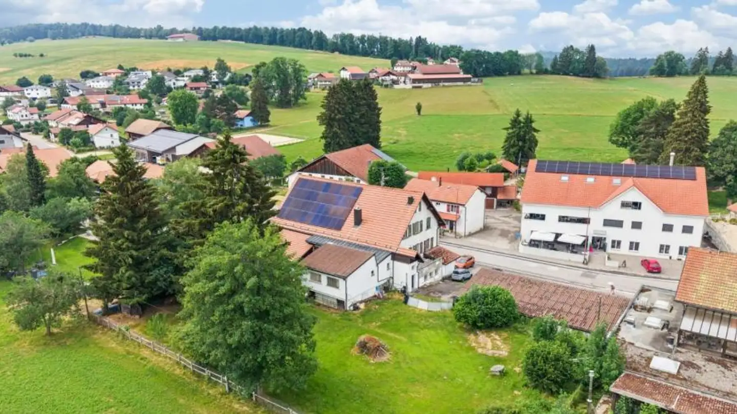 Maison individuelle à vendre - 2718 Lajoux JU