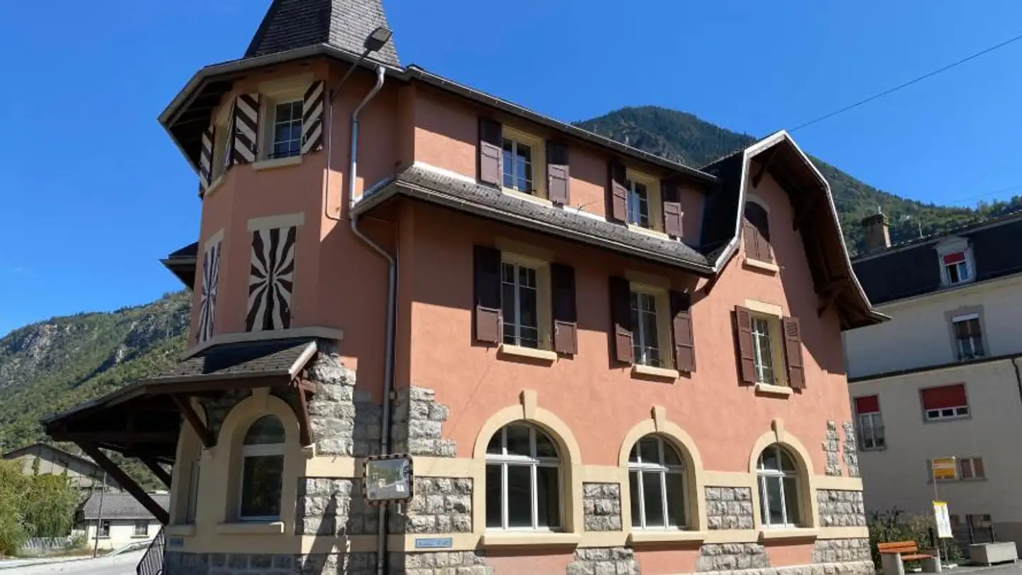 Attic flat for rent - Rue de l'Industrie 1, 3965 Chippis