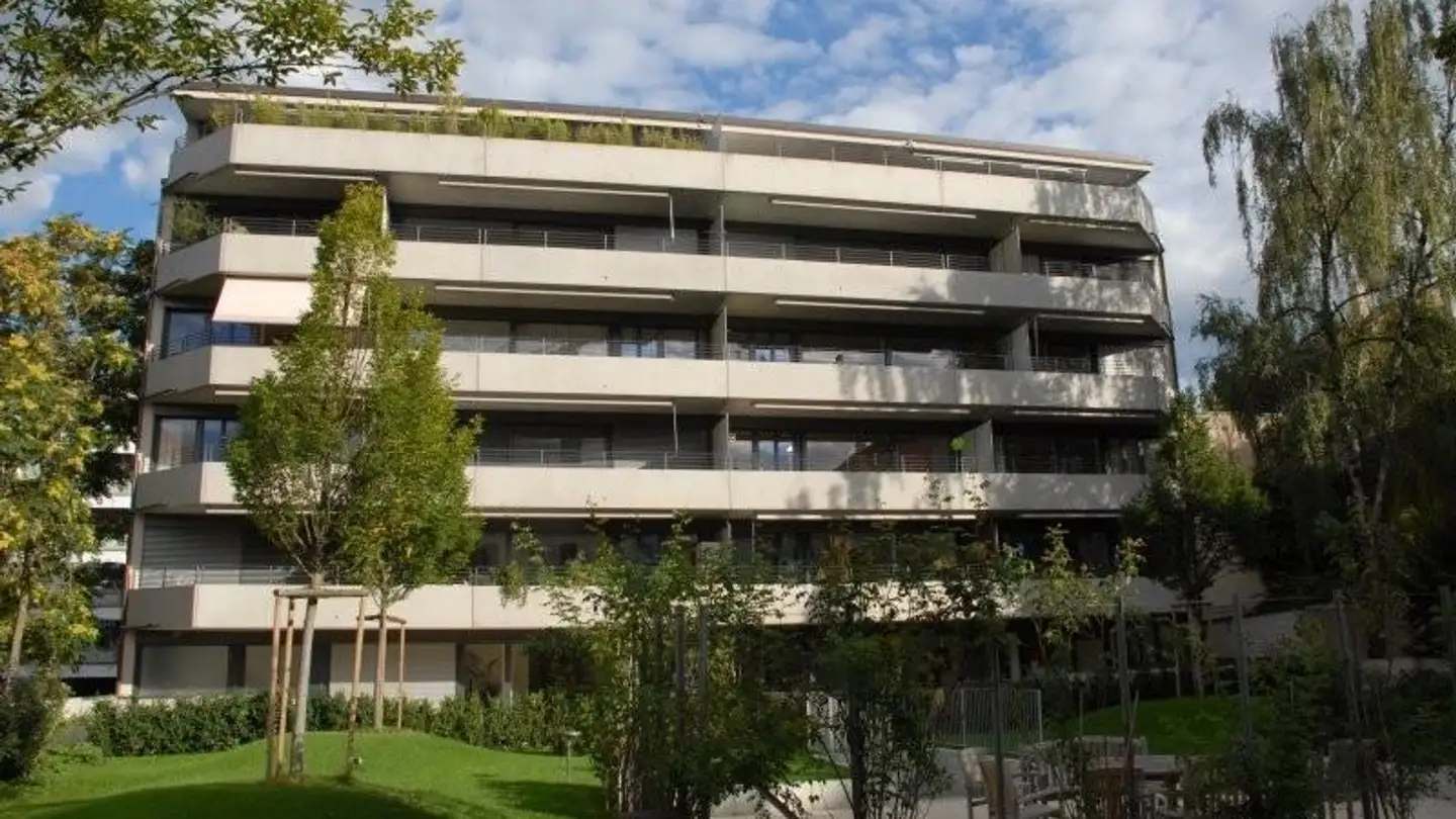Tiefgaragenstellplatz mieten - Solothurnerstrasse 20, 4053 Basel