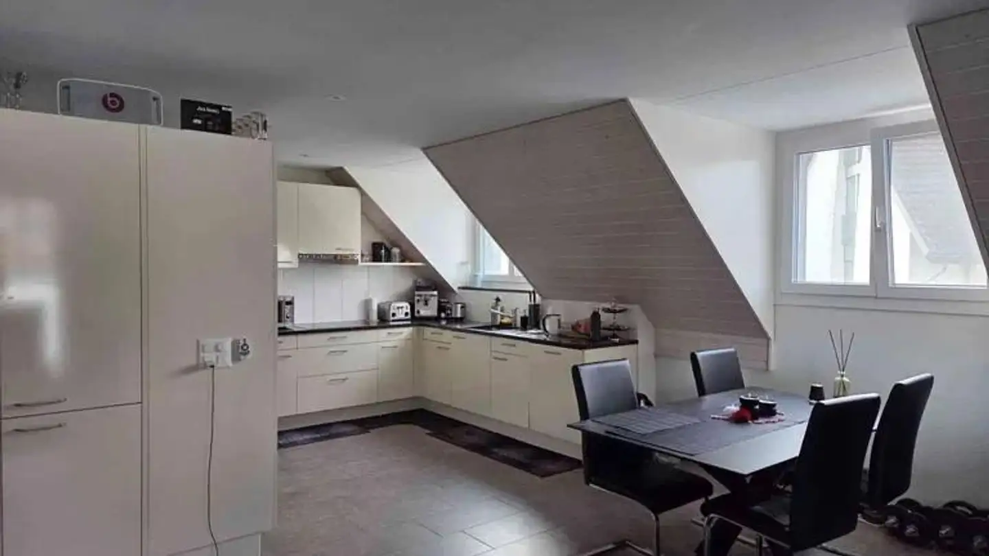 Attique à louer - Allmentweg 7, 5073 Gipf-Oberfrick