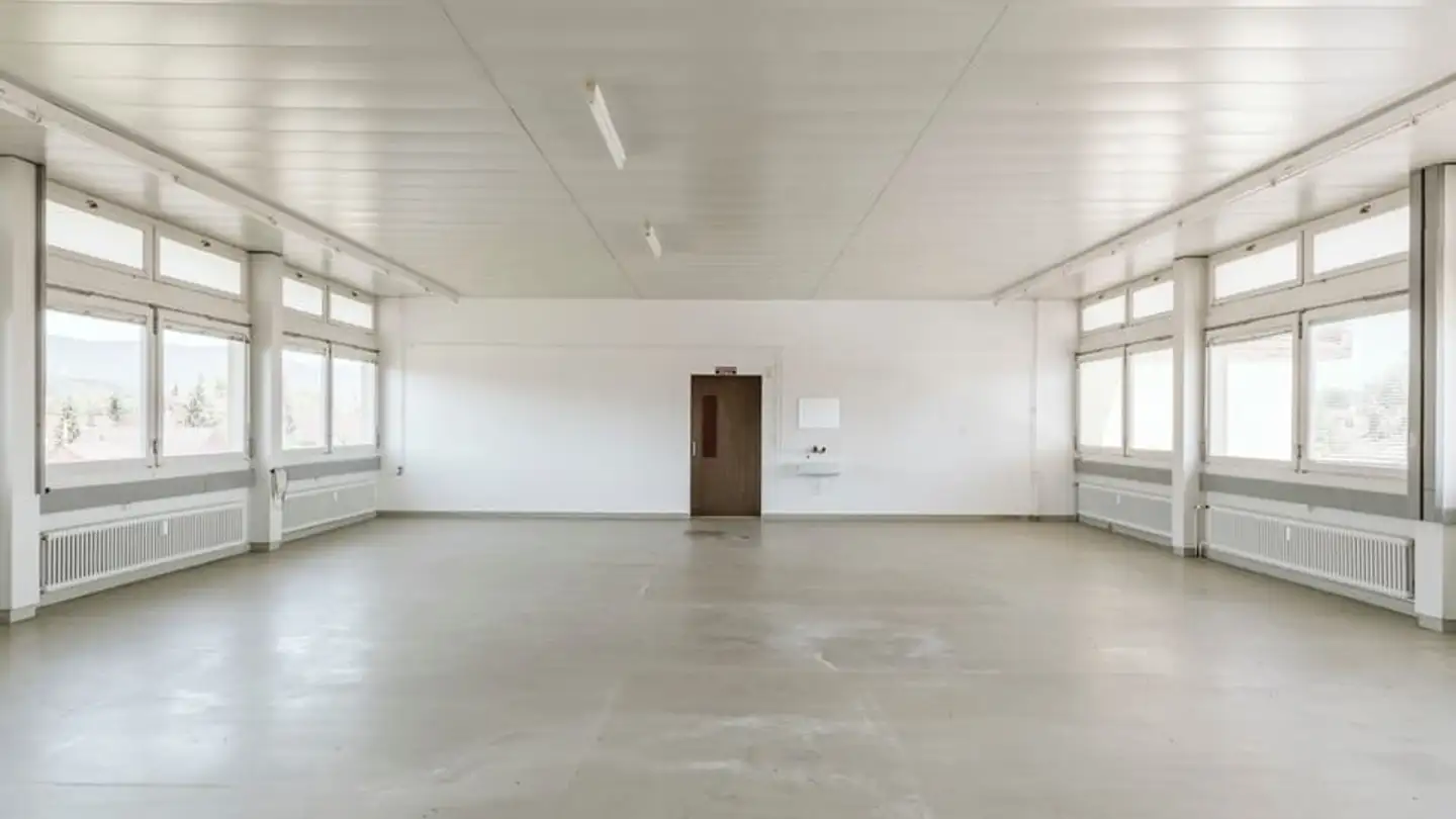 Commerciale in affitto - Hauptstrasse 11, 2556 Schwadernau