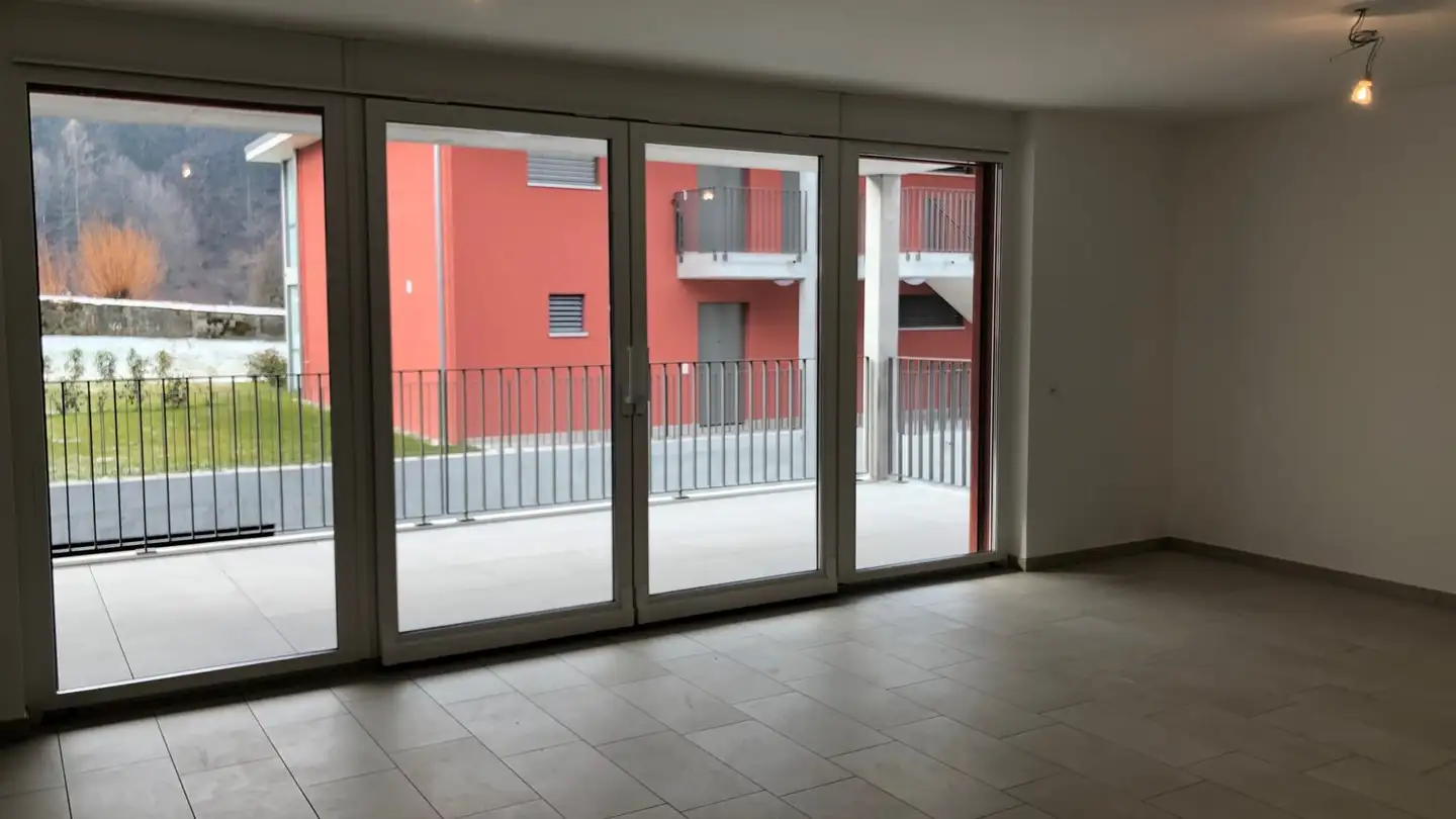 Einfamilienhaus mieten - Strada De San Giuli 67, 6535 Roveredo GR - Foto 2