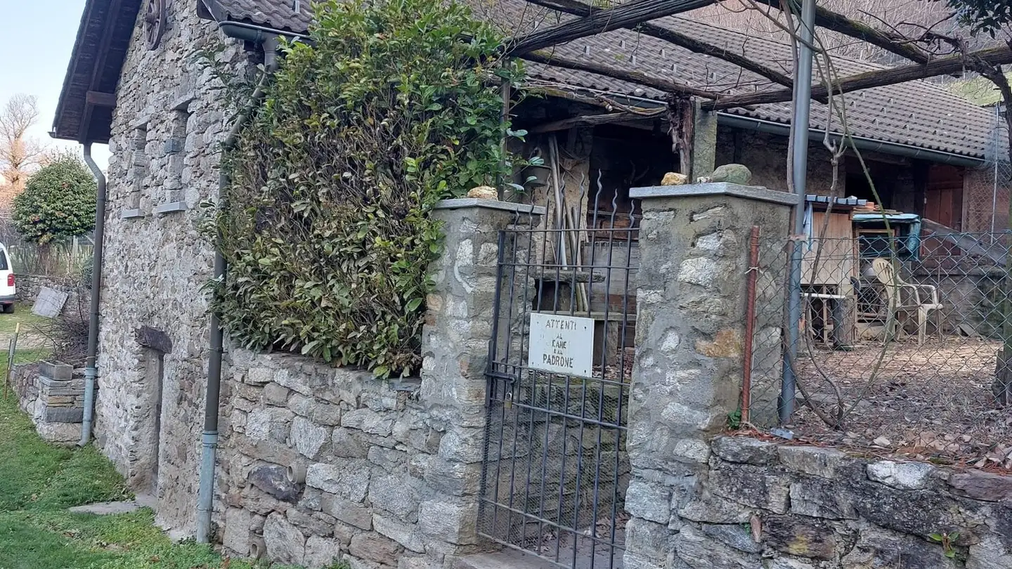 Casa singola in vendita - 6702 Claro