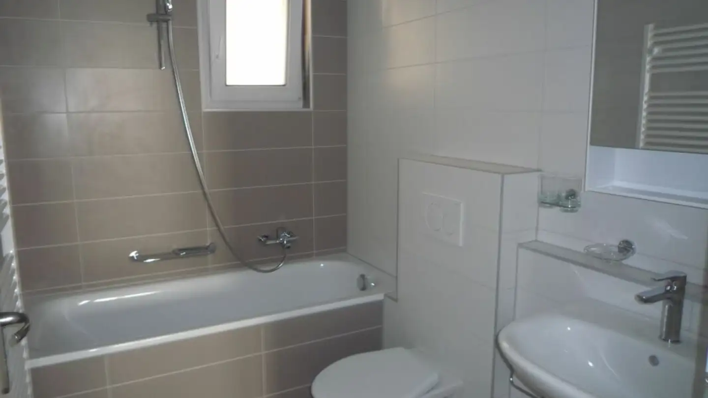 Apartment for rent - Rue Louis-Bourguet, 2000 Neuchâtel - Photo 2