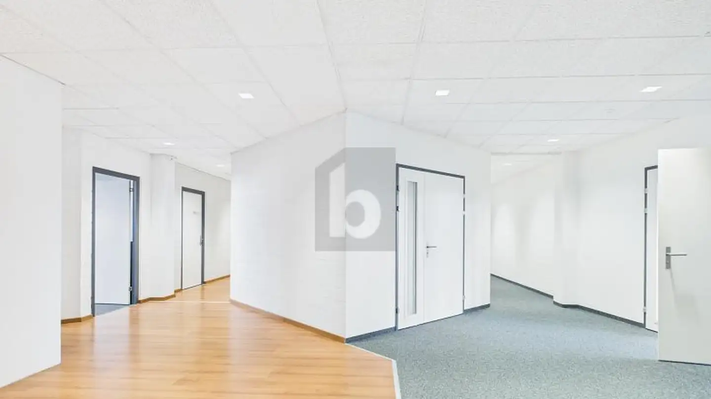 Office space for rent - 5000 Aarau - Photo 2