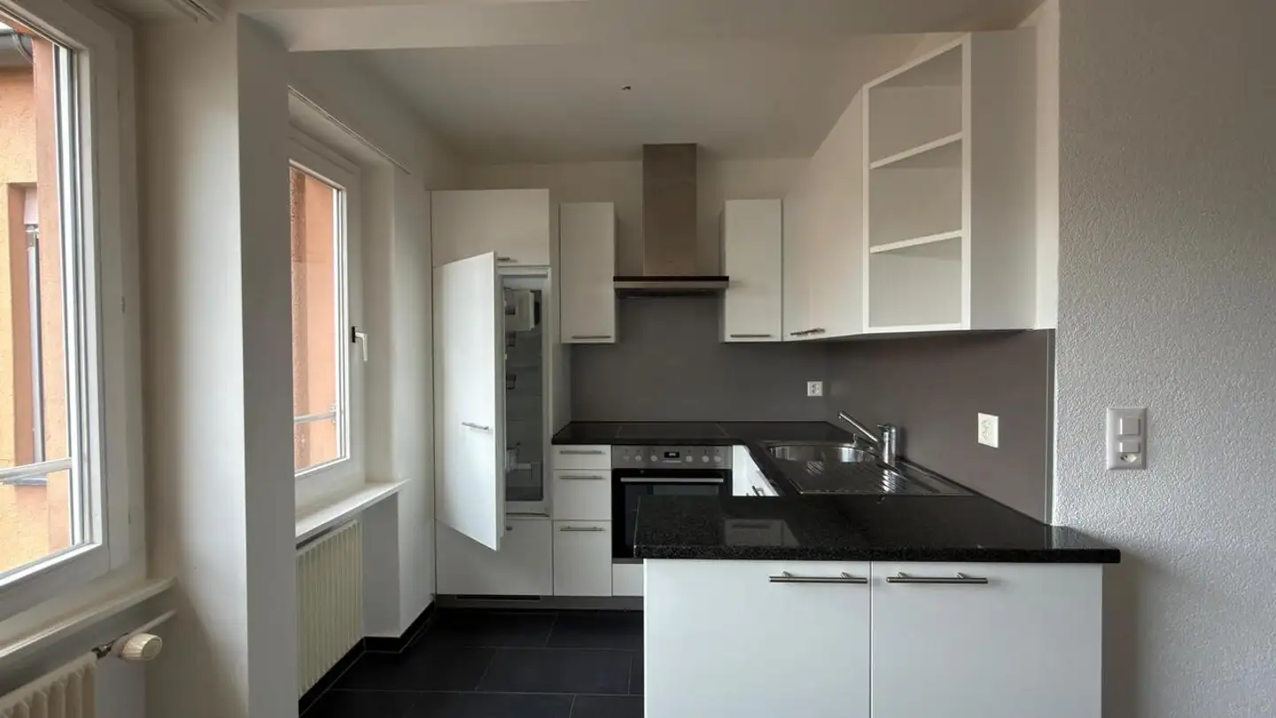 Wohnung mieten - Rue Du Milieu / Mittelstrasse, 2502 Biel/Bienne - Foto 2