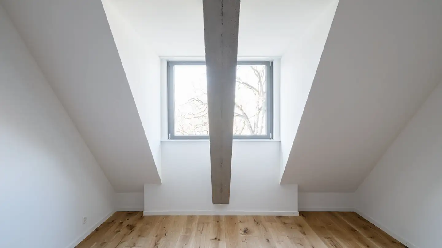 Dachgeschosswohnung mieten - Bahnhofstrasse 23, 4125 Riehen - Foto 2