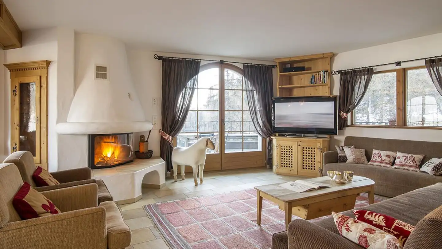 Villa for sale - 7522 La Punt-Chamues-ch - Photo 2