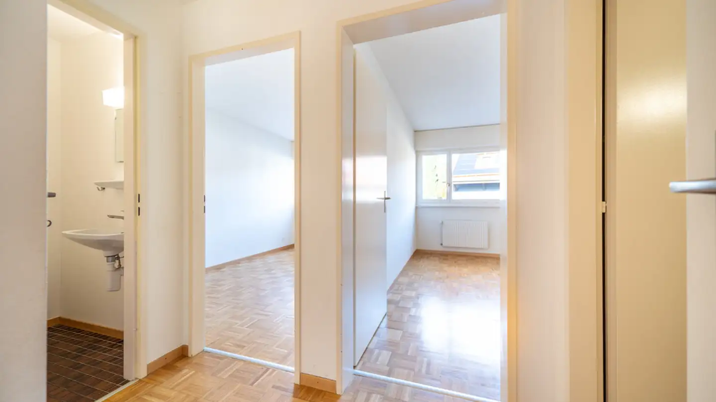 Apartment for rent - Rue Saint-Germain 29, 1030 Bussigny - Photo 3