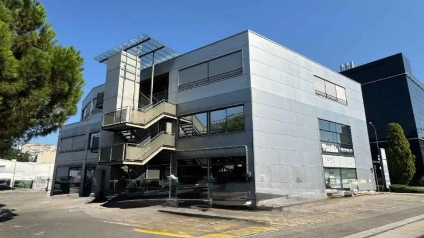 Commercial for rent - Rue Eugène-Marziano 23, 1227 Les Acacias